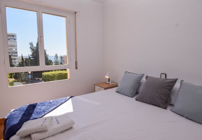 Apartment in Fuengirola - Ref: 253 - Two bedroom apartment with pool close to the beach and train station Apartment in Fuengirola - Ref: 253 - Two bedroom apartment with pool close to the beach and train station