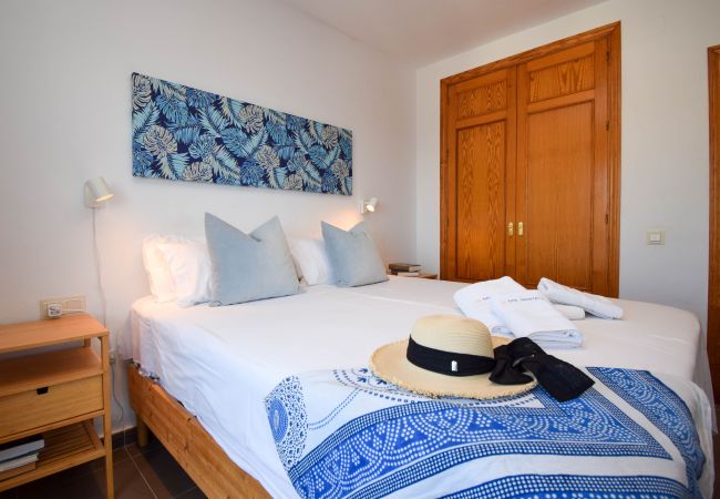 Terraced House in Benalmádena - Ref: 238 - Townhouse with sea views close to the beach Terraced House in Benalmádena - Ref: 238 - Townhouse with sea views close to the beach