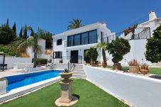Villa in Fuengirola - Ref: 281 Stunning villa with private...