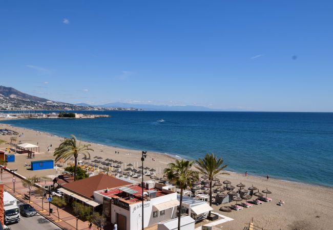 Apartment in Fuengirola - Ref: 262 Beach front apartment with amazing terrace and sea views Apartment in Fuengirola - Ref: 262 Beach front apartment with amazing terrace and sea views