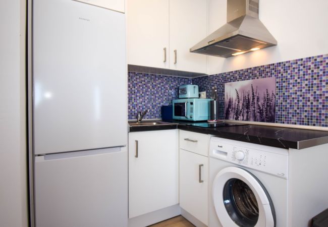 Apartment in Fuengirola - Ref: 262 Beach front apartment with amazing terrace and sea views Apartment in Fuengirola - Ref: 262 Beach front apartment with amazing terrace and sea views