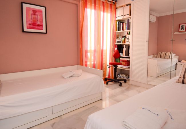 Apartment in Benalmádena - Ref: 274 Townhouse with sea views very close to the sea in Carvajal Apartment in Benalmádena - Ref: 274 Townhouse with sea views very close to the sea in Carvajal