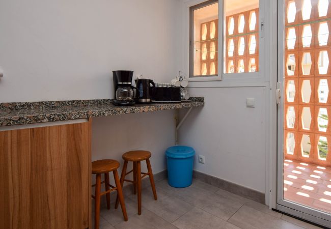 Apartment in Fuengirola - Ref: 268 Stunning apartment on the beach front in Fuengirola with pool and parking Apartment in Fuengirola - Ref: 268 Stunning apartment on the beach front in Fuengirola with pool and parking