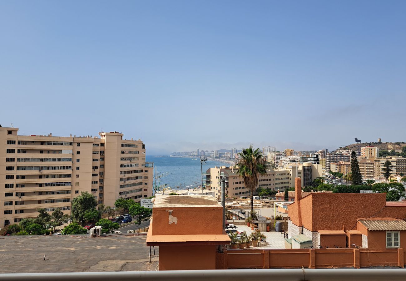 Apartment in Fuengirola - Ref: 287. Fantastic 3 bedroom apartment near the sea