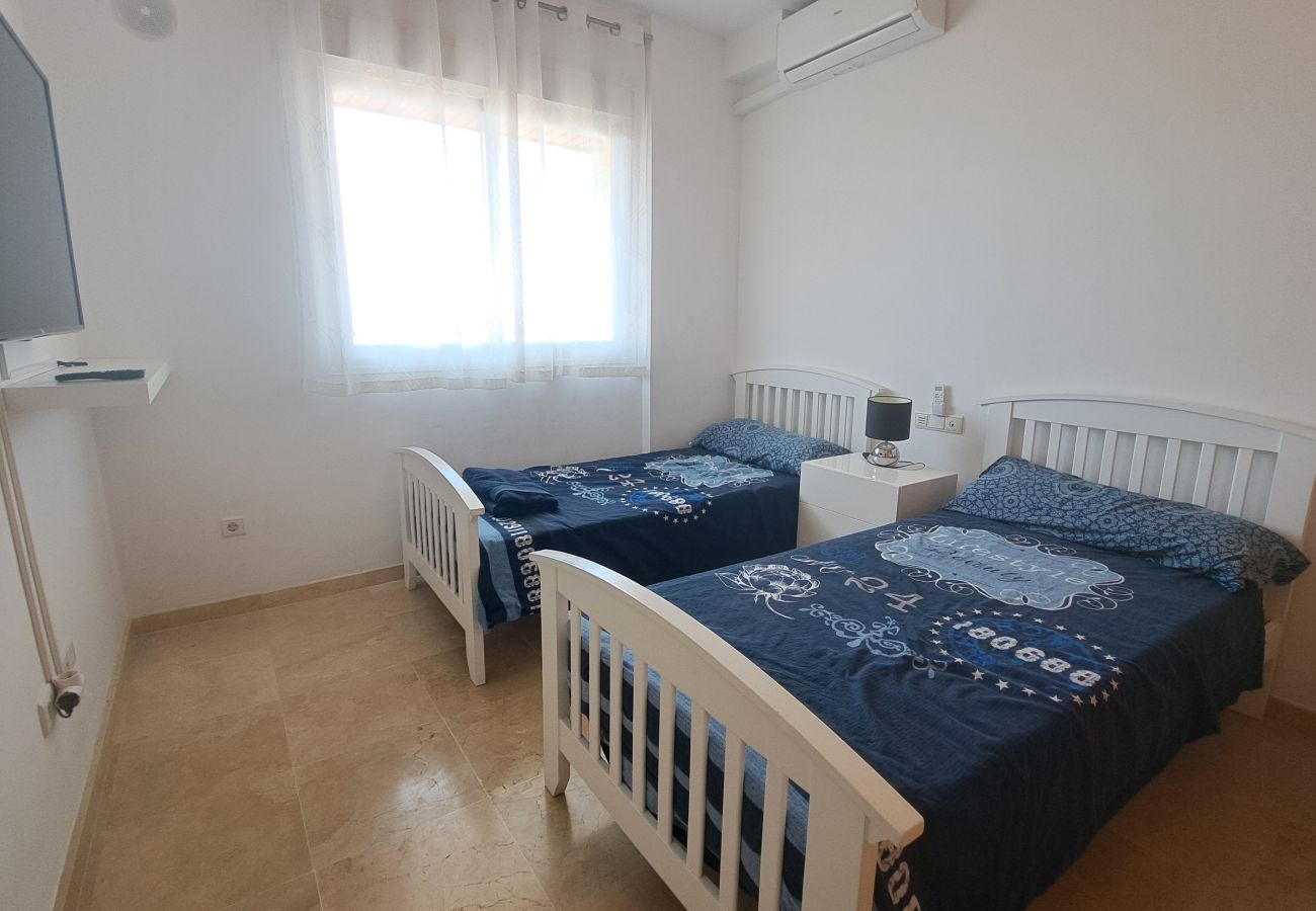 Apartment in Fuengirola - Ref: 287. Fantastic 3 bedroom apartment near the sea
