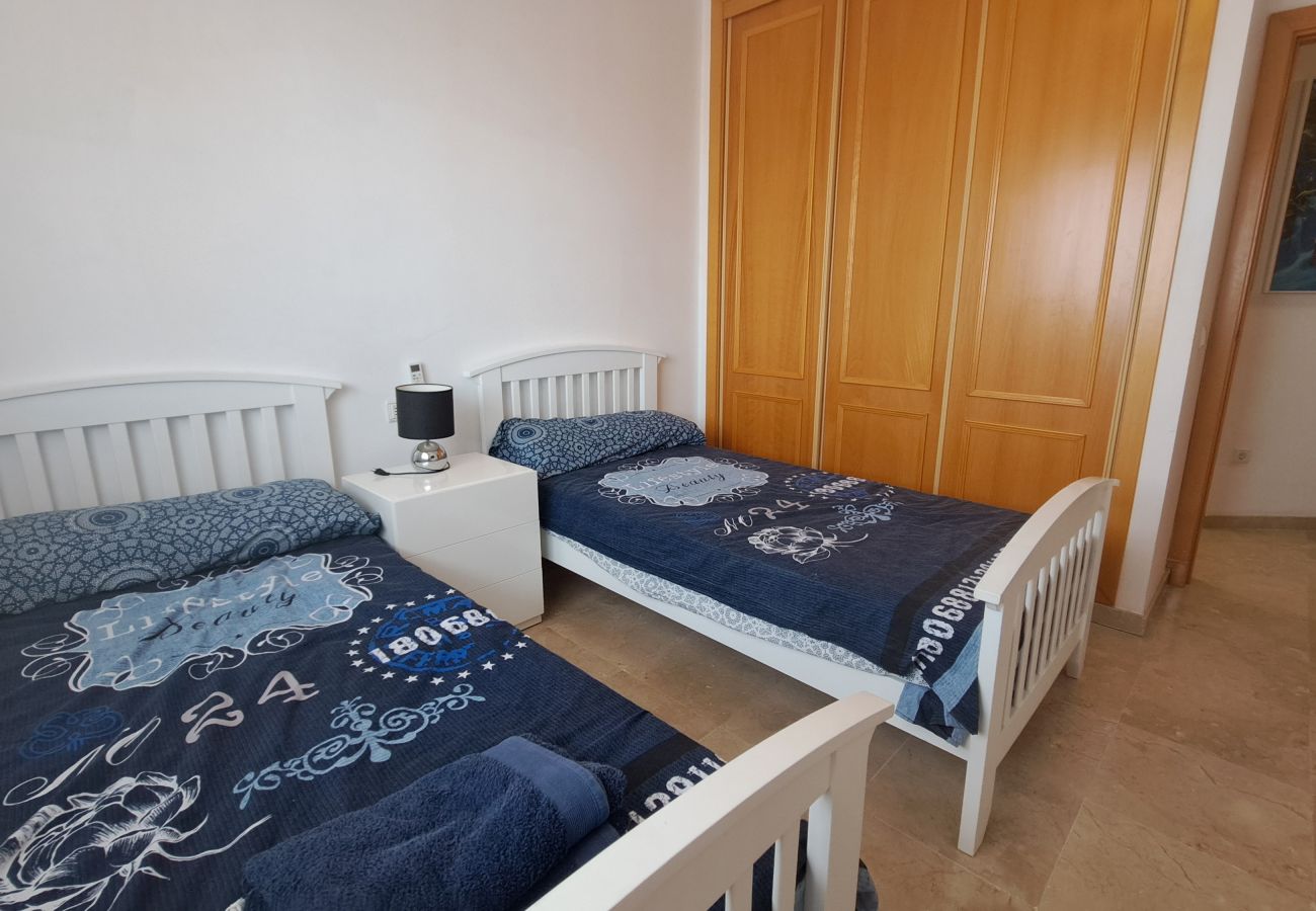Apartment in Fuengirola - Ref: 287. Fantastic 3 bedroom apartment near the sea