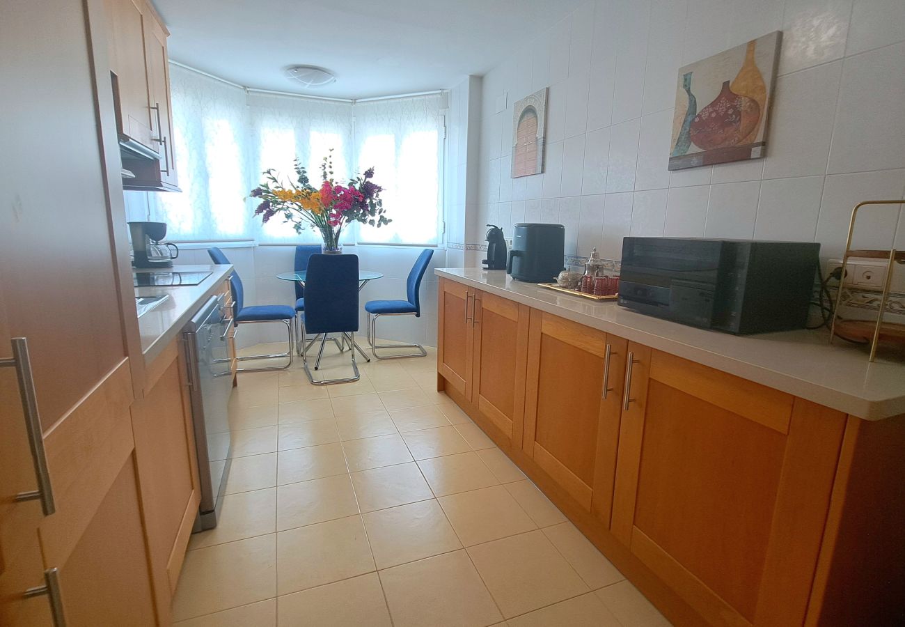 Apartment in Fuengirola - Ref: 287. Fantastic 3 bedroom apartment near the sea