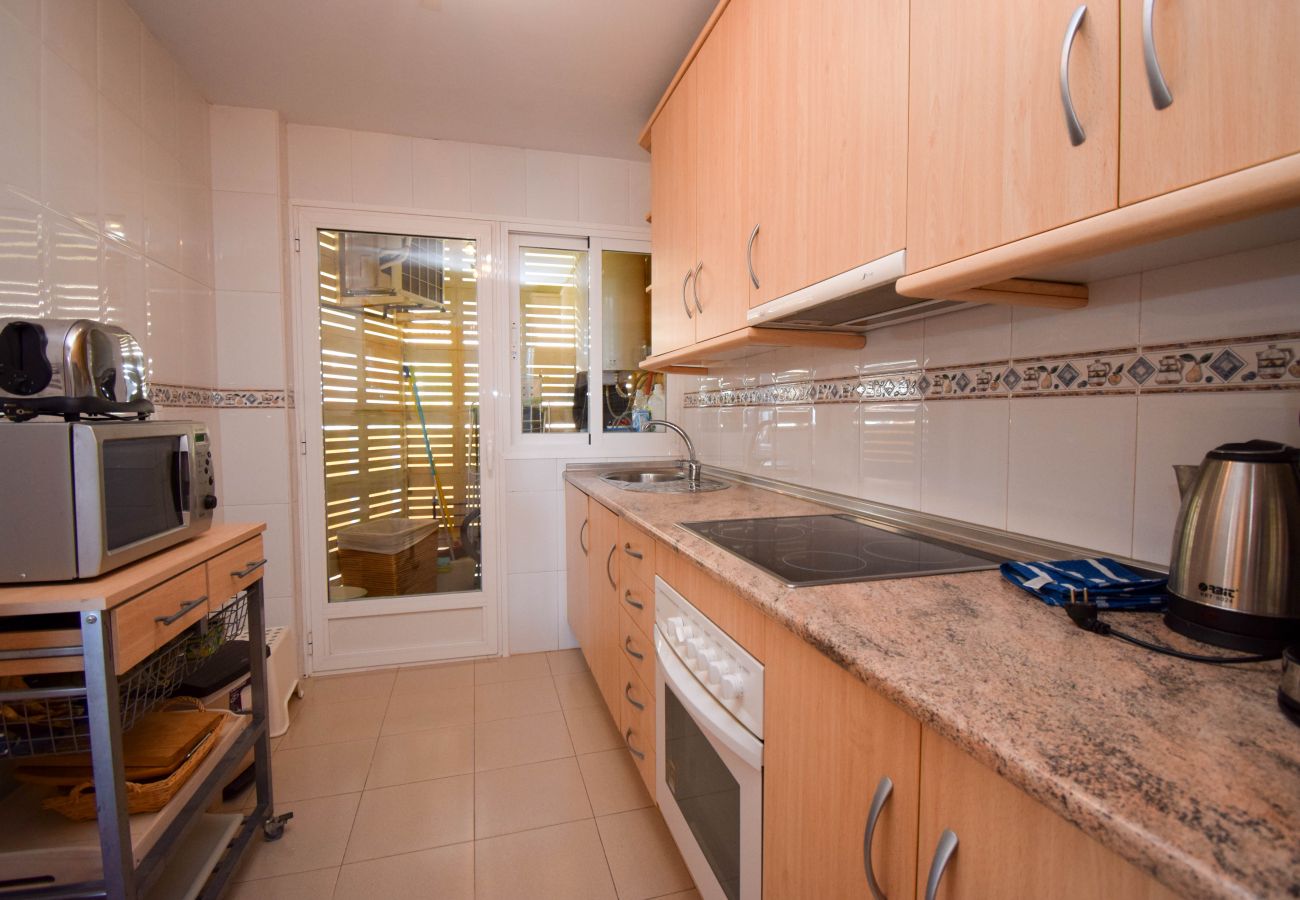 Lägenhet i Fuengirola - Ref: 261 Lägenhet i Carvajal med stor terrass och härlig havsutsikt