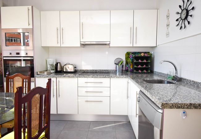Lägenhet i Fuengirola - Ref: 254 Lägenhet med pool och fantastiskt läge i Los Boliches Lägenhet i Fuengirola - Ref: 254 Lägenhet med pool och fantastiskt läge i Los Boliches