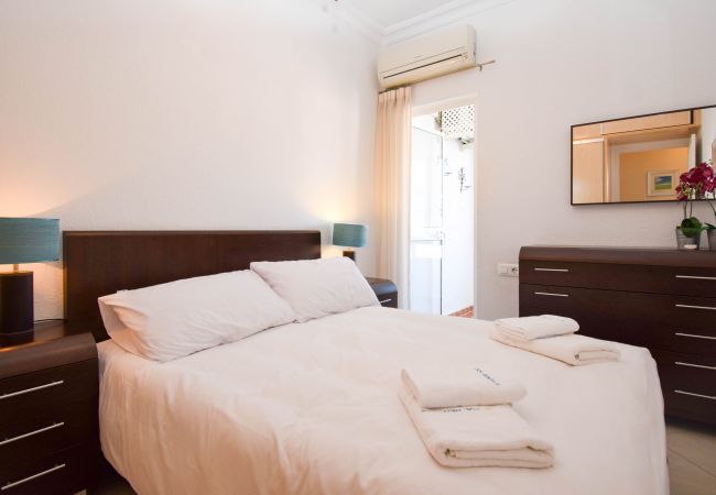 Lägenhet i Benalmádena - Ref: 291 Lägenhet med terrass och pool nära stranden Lägenhet i Benalmádena - Ref: 291 Lägenhet med terrass och pool nära stranden