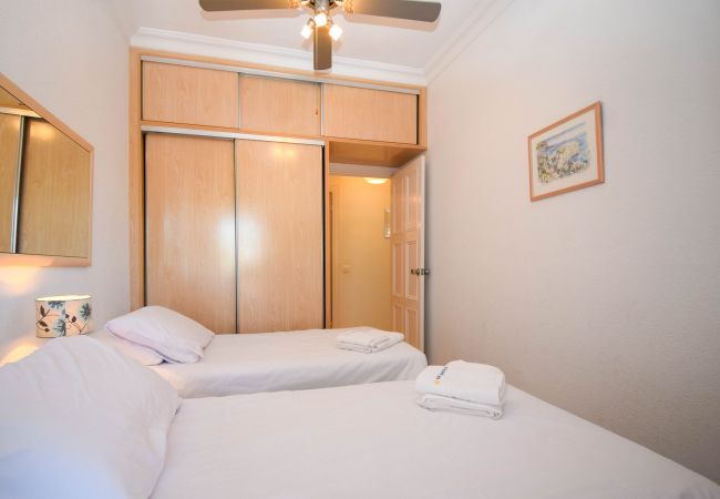 Lägenhet i Benalmádena - Ref: 291 Lägenhet med terrass och pool nära stranden Lägenhet i Benalmádena - Ref: 291 Lägenhet med terrass och pool nära stranden