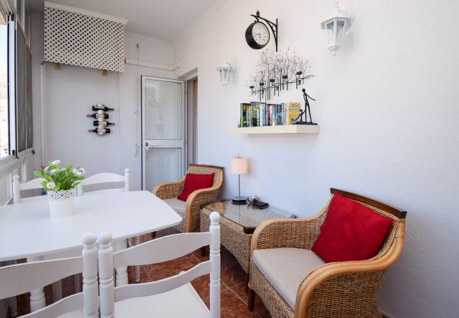 Lägenhet i Benalmádena - Ref: 291 Lägenhet med terrass och pool nära stranden Lägenhet i Benalmádena - Ref: 291 Lägenhet med terrass och pool nära stranden