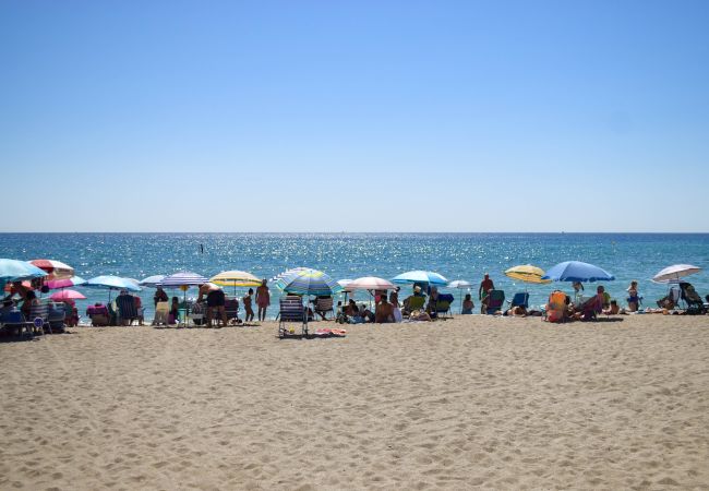 Lägenhet i Fuengirola - Ref: 257 Strandnära lägenhet med fantastisk utsikt över Medelhavet Lägenhet i Fuengirola - Ref: 257 Strandnära lägenhet med fantastisk utsikt över Medelhavet