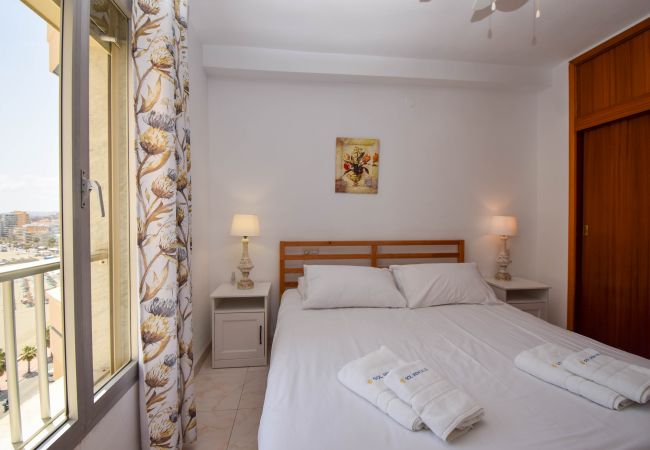 Lägenhet i Fuengirola - Ref: 257 Strandnära lägenhet med fantastisk utsikt över Medelhavet Lägenhet i Fuengirola - Ref: 257 Strandnära lägenhet med fantastisk utsikt över Medelhavet