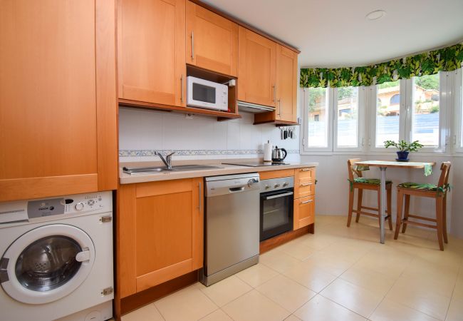Lägenhet i Fuengirola - Ref: 295 Lägenhet med pool 2 min från stranden Lägenhet i Fuengirola - Ref: 295 Lägenhet med pool 2 min från stranden