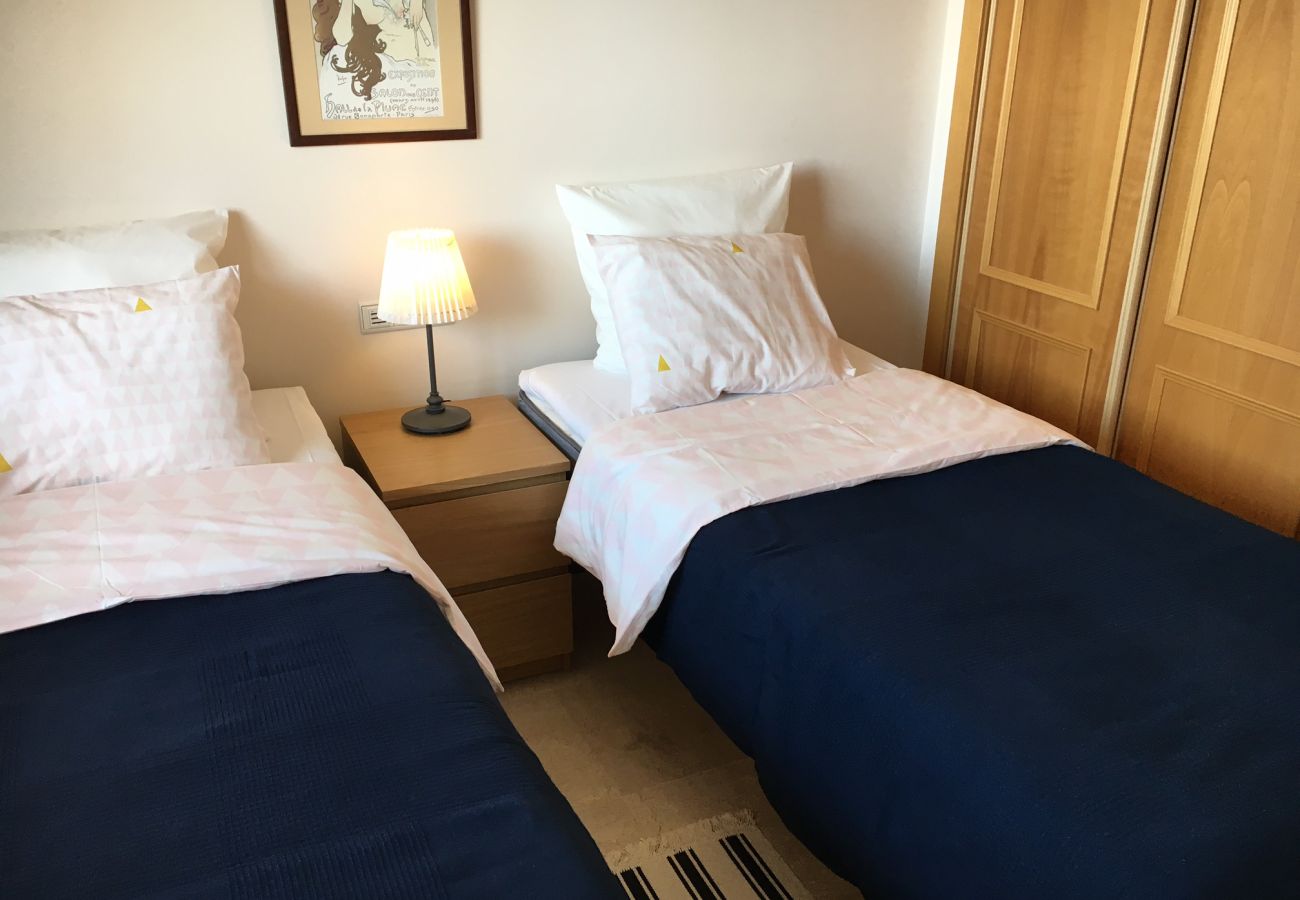 Lägenhet i Fuengirola - Ref: 295 Lägenhet med pool, 2 min från stranden i Torreblanca