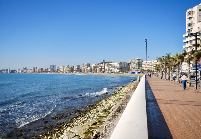 Lägenhet i Fuengirola - Ref: 271 Härlig hörnlägenhet vid stranden med havsutsikt Lägenhet i Fuengirola - Ref: 271 Härlig hörnlägenhet vid stranden med havsutsikt