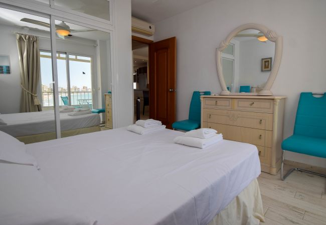 Lägenhet i Fuengirola - Ref: 271 Härlig hörnlägenhet vid stranden med havsutsikt Lägenhet i Fuengirola - Ref: 271 Härlig hörnlägenhet vid stranden med havsutsikt