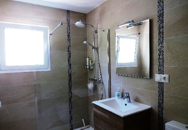 Villa i Fuengirola - Ref: 267 Stunning private villa ideal for families with private pool Villa i Fuengirola - Ref: 267 Stunning private villa ideal for families with private pool