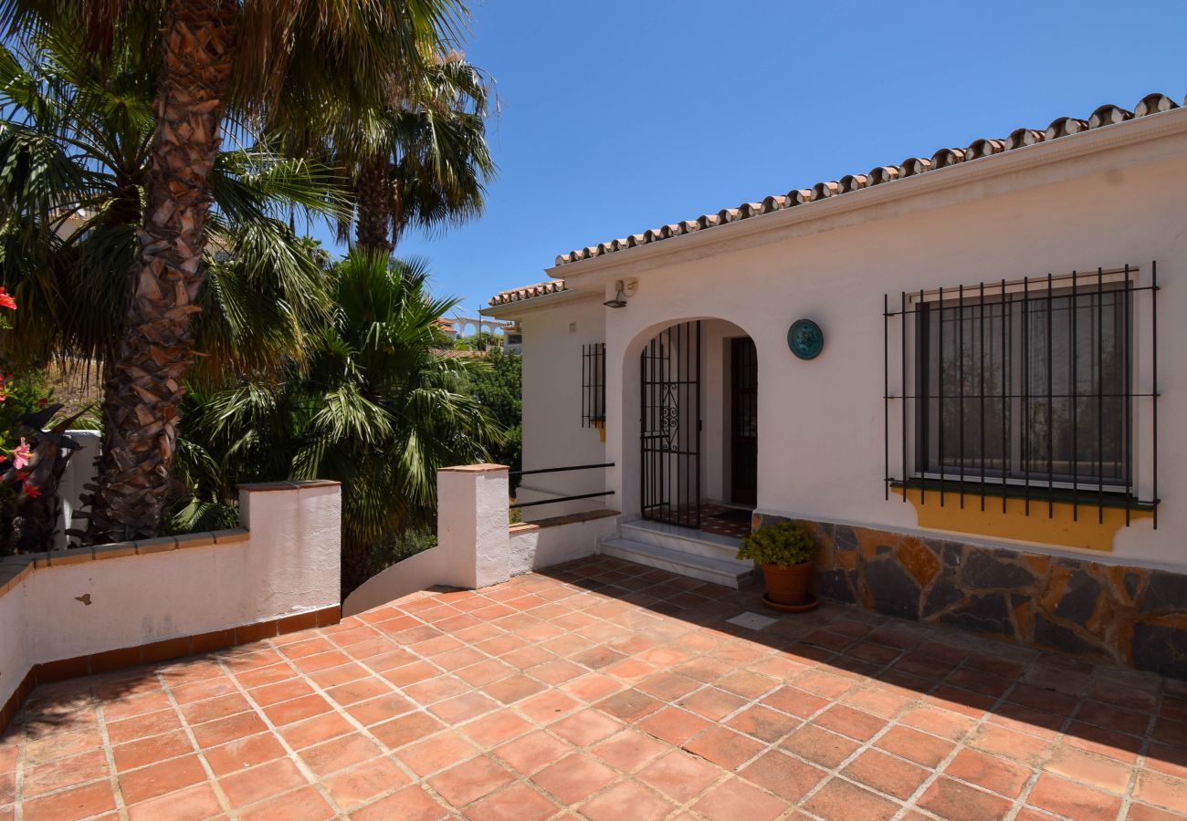 Villa i Fuengirola - Ref: 267 Stunning private villa ideal for families with private pool