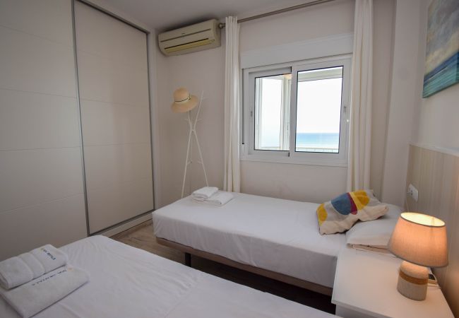 Lägenhet i Fuengirola - Ref: 311 Renoverad och modern hörnlägenhet vid stranden i Torreblanca Lägenhet i Fuengirola - Ref: 311 Renoverad och modern hörnlägenhet vid stranden i Torreblanca