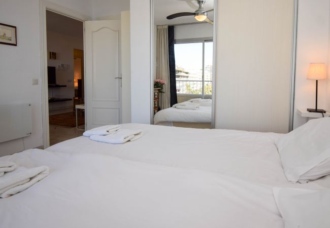 Lägenhet i Fuengirola - Ref: 213 Strandlägenhet med 2 sovrum i Torreblanca Lägenhet i Fuengirola - Ref: 213 Strandlägenhet med 2 sovrum i Torreblanca