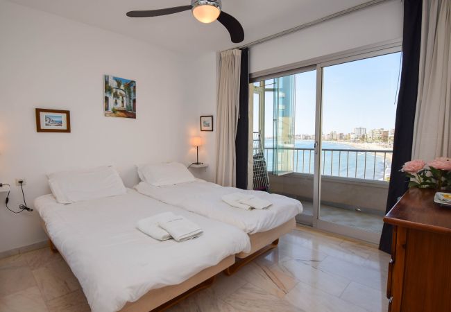 Lägenhet i Fuengirola - Ref: 213 Strandlägenhet med 2 sovrum i Torreblanca Lägenhet i Fuengirola - Ref: 213 Strandlägenhet med 2 sovrum i Torreblanca