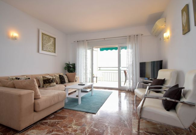 Lägenhet i Fuengirola - Ref: 266 Lägenhet vid strandpromenaden med fantastisk havsutsikt i Torreblanca Lägenhet i Fuengirola - Ref: 266 Lägenhet vid strandpromenaden med fantastisk havsutsikt i Torreblanca