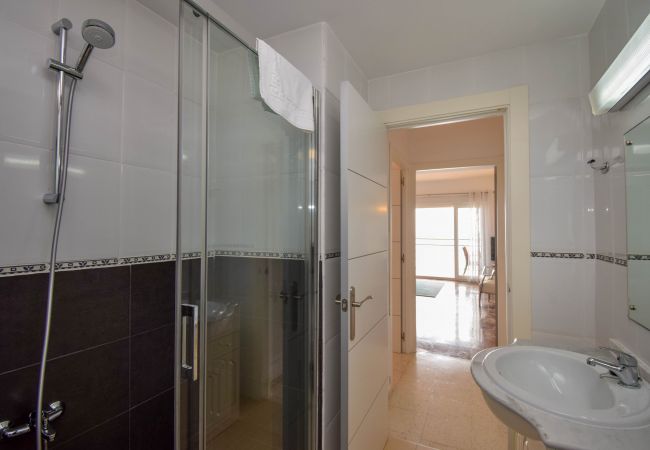 Lägenhet i Fuengirola - Ref: 266 Lägenhet vid strandpromenaden med fantastisk havsutsikt i Torreblanca Lägenhet i Fuengirola - Ref: 266 Lägenhet vid strandpromenaden med fantastisk havsutsikt i Torreblanca