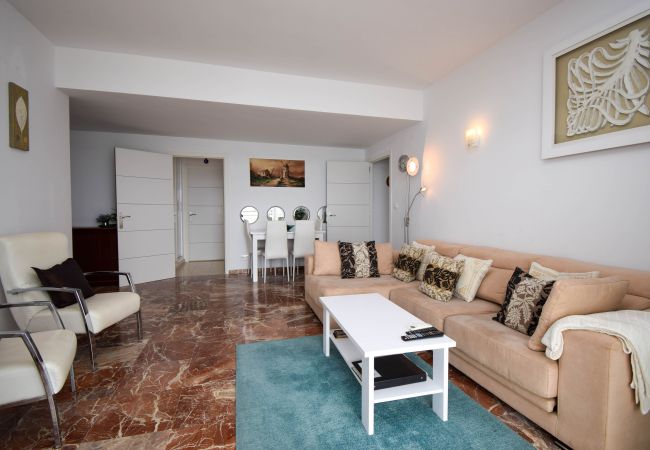 Lägenhet i Fuengirola - Ref: 266 Lägenhet vid strandpromenaden med fantastisk havsutsikt i Torreblanca Lägenhet i Fuengirola - Ref: 266 Lägenhet vid strandpromenaden med fantastisk havsutsikt i Torreblanca