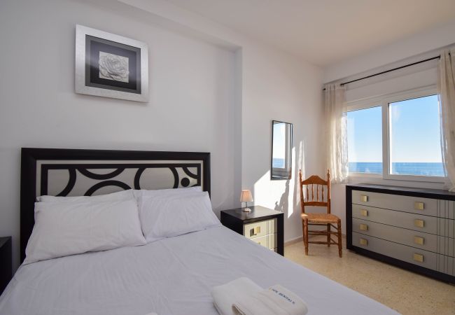 Lägenhet i Fuengirola - Ref: 266 Lägenhet vid strandpromenaden med fantastisk havsutsikt i Torreblanca Lägenhet i Fuengirola - Ref: 266 Lägenhet vid strandpromenaden med fantastisk havsutsikt i Torreblanca