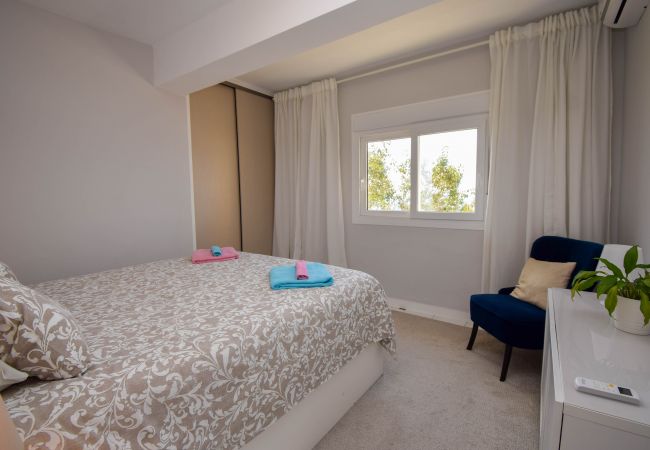 Lägenhet i Fuengirola - Ref: 312 Lägenhet med 2 sovrum på översta våningen i Torreblanca med havsutsikt och pool Lägenhet i Fuengirola - Ref: 312 Lägenhet med 2 sovrum på översta våningen i Torreblanca med havsutsikt och pool