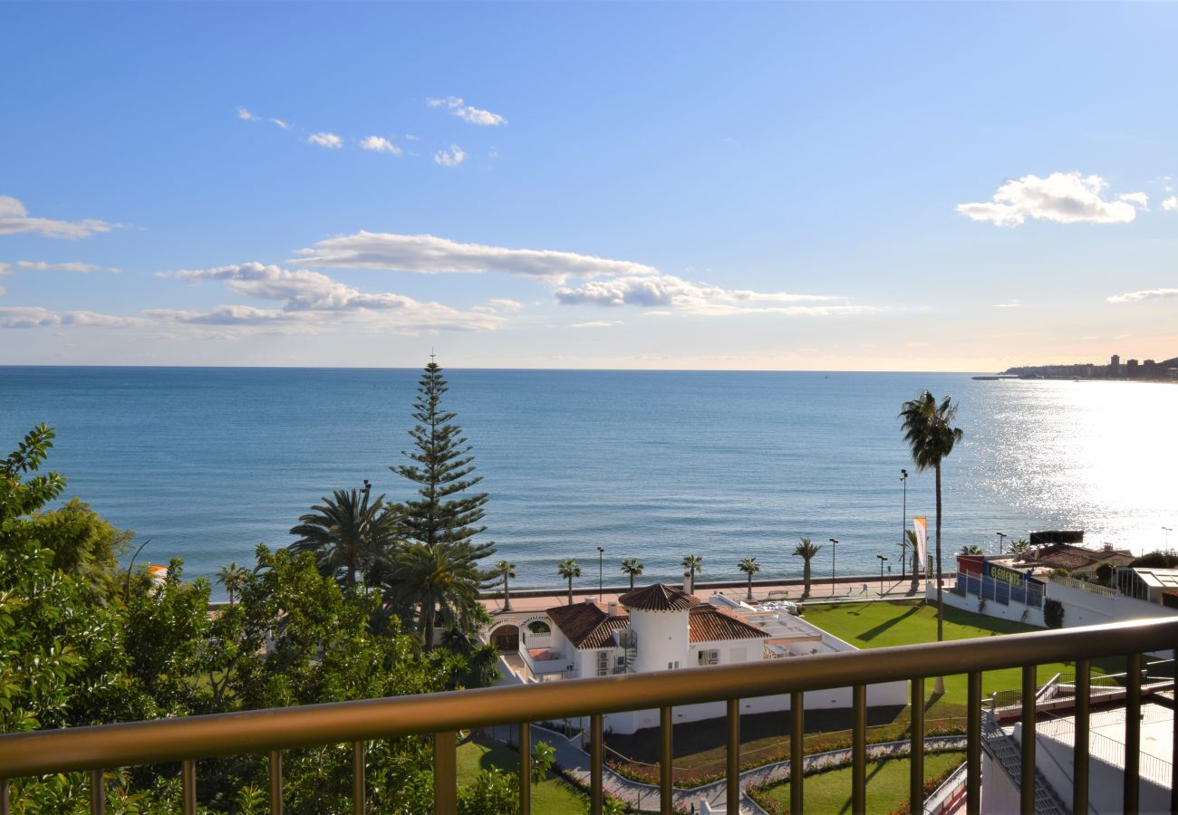 Lägenhet i Fuengirola - Ref: 312 Lägenhet med 2 sovrum på översta våningen i Torreblanca med havsutsikt och pool