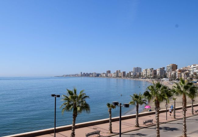 Lägenhet i Fuengirola - Ref: 289 Vacker modern lägenhet vid havet i Torreblanca med fantastisk utsikt Lägenhet i Fuengirola - Ref: 289 Vacker modern lägenhet vid havet i Torreblanca med fantastisk utsikt