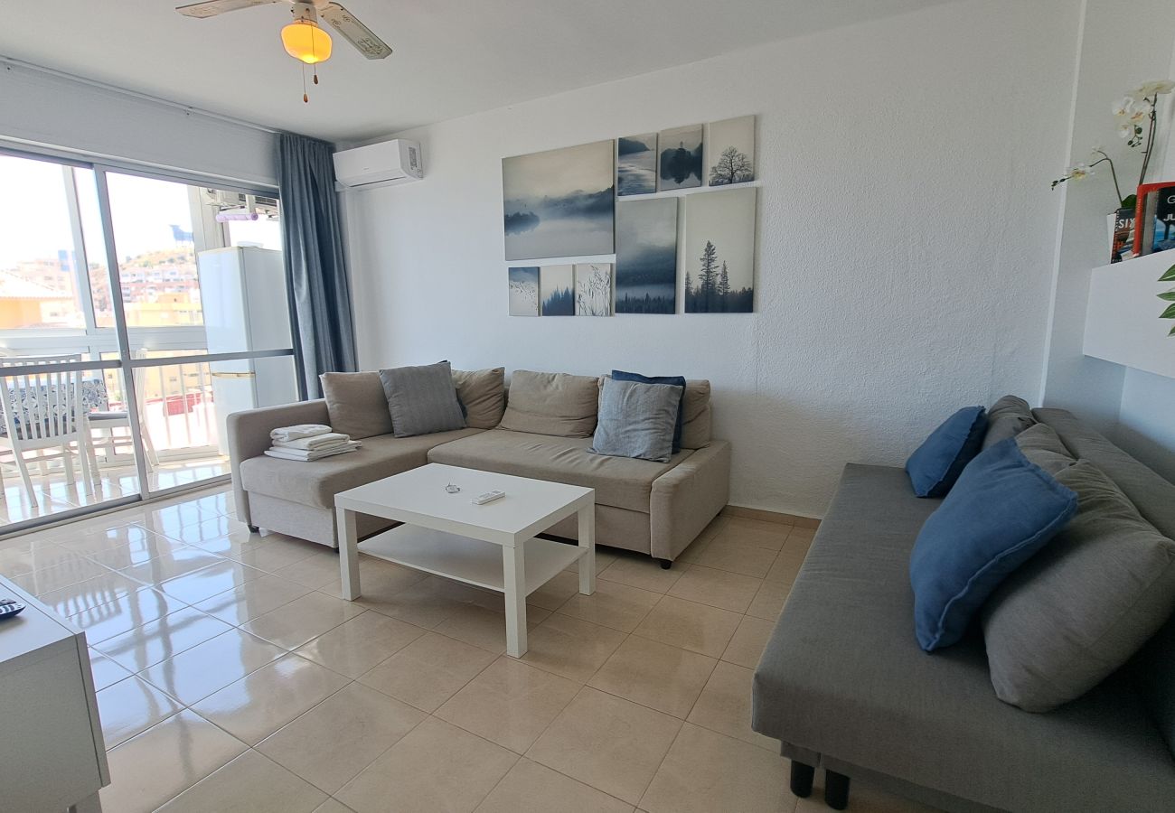 Lägenhet i Fuengirola - Ref: 227 Strandnära lägenhet med pool och havsutsikt i Torreblanca