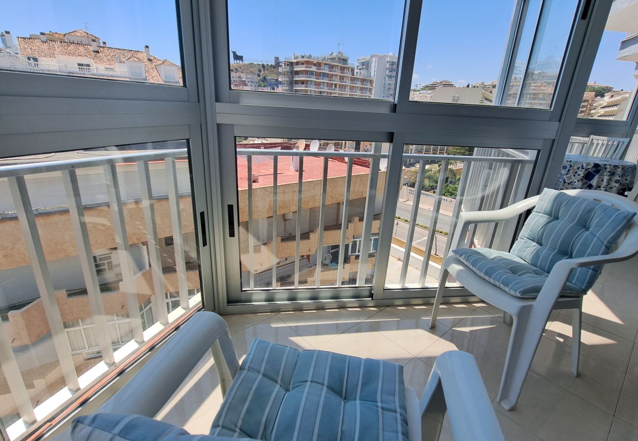 Lägenhet i Fuengirola - Ref: 227 Strandnära lägenhet med pool och havsutsikt i Torreblanca