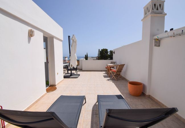 Radhus i Fuengirola - Ref 290: Radhus med takterrass, havsutsikt, pool och gångavstånd till stranden. Radhus i Fuengirola - Ref 290: Radhus med takterrass, havsutsikt, pool och gångavstånd till stranden.