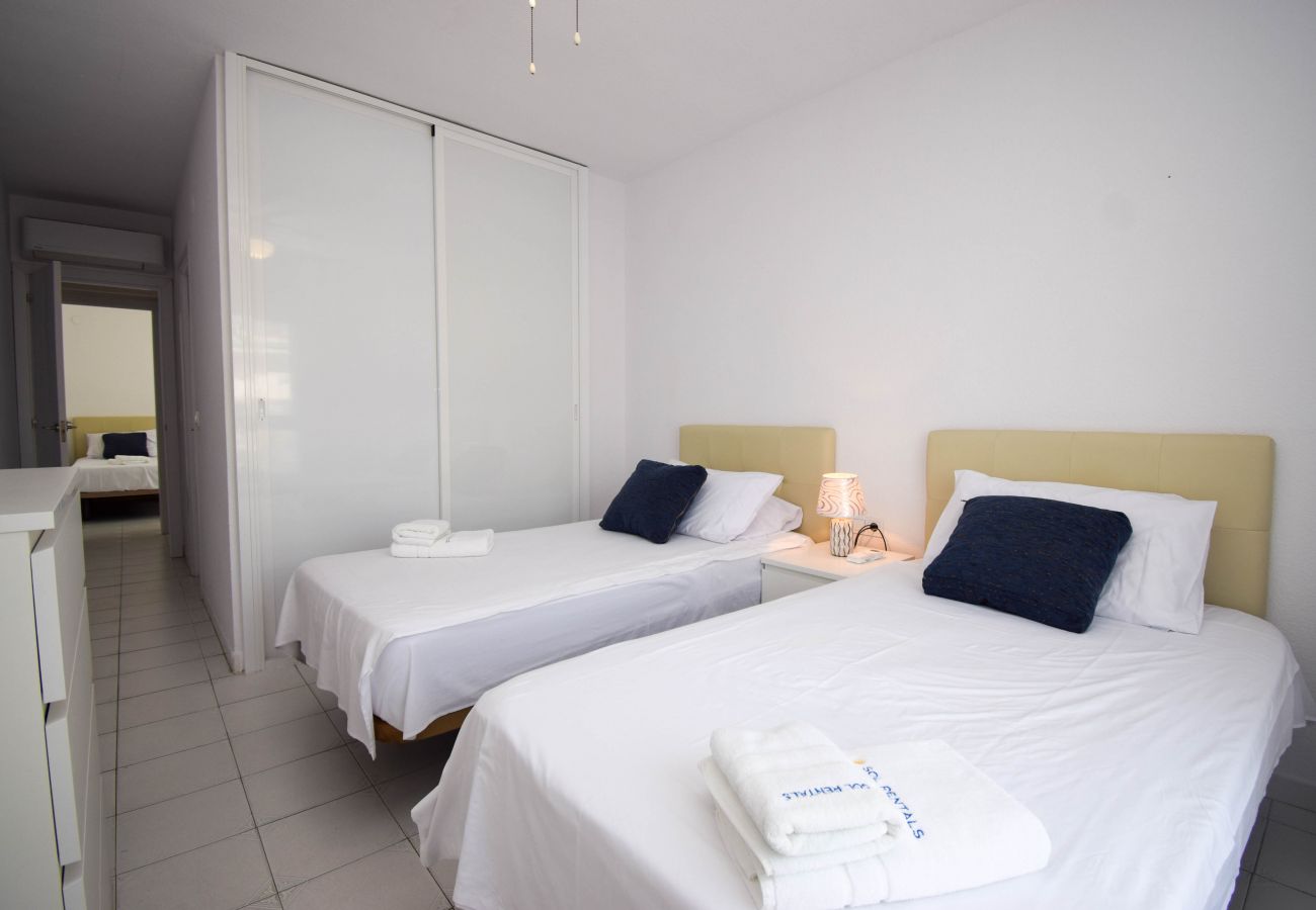 Lägenhet i Fuengirola - Ref: 265 Lägenhet bredvid stranden och padelklubben i Los Boliches