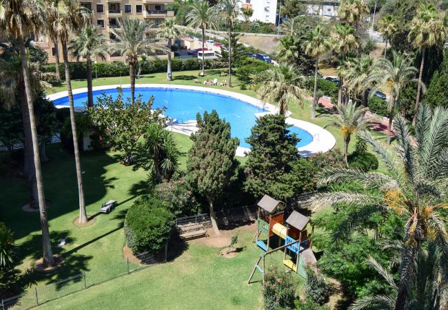 Lägenhet i Fuengirola - Ref: 249 Härlig lägenhet vid havet med parkering och pool