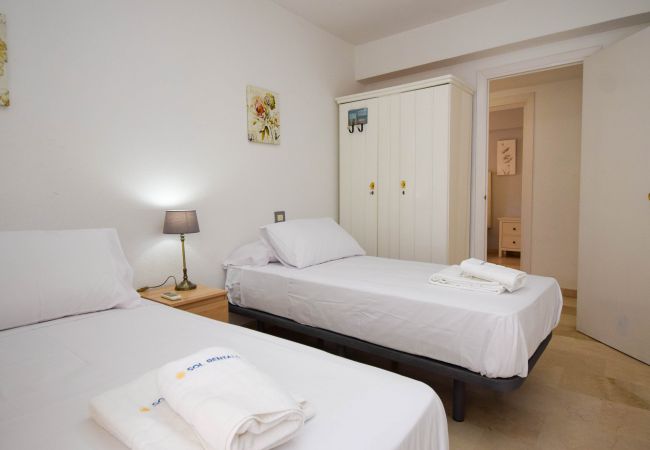 Lägenhet i Fuengirola - Ref: 315 Stadslägenhet med pool 2 minuter från stranden