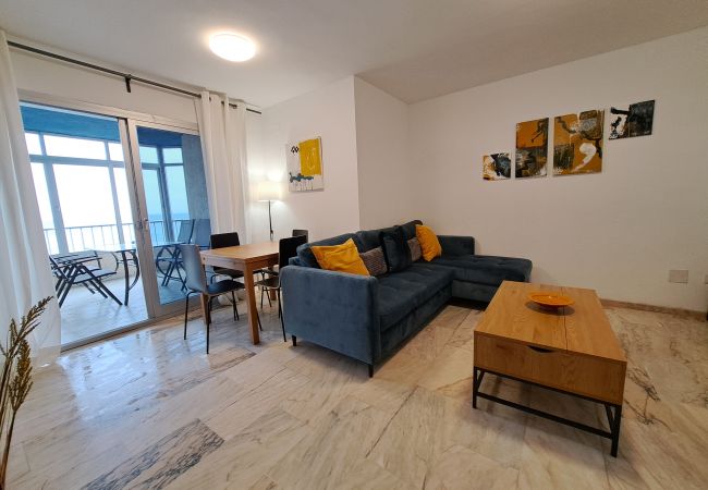 Lägenhet i Fuengirola - Ref: 321 Strandnära lägenhet med fantastisk havsutsikt i Torreblanca Lägenhet i Fuengirola - Ref: 321 Strandnära lägenhet med fantastisk havsutsikt i Torreblanca