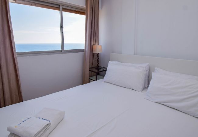 Lägenhet i Fuengirola - Ref 318 Lägenhet med 2 sovrum vid havet i centrala Fuengirola intill hamnen Lägenhet i Fuengirola - Ref 318 Lägenhet med 2 sovrum vid havet i centrala Fuengirola intill hamnen