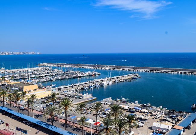 Lägenhet i Fuengirola - Ref 318 Lägenhet med 2 sovrum vid havet i centrala Fuengirola intill hamnen Lägenhet i Fuengirola - Ref 318 Lägenhet med 2 sovrum vid havet i centrala Fuengirola intill hamnen