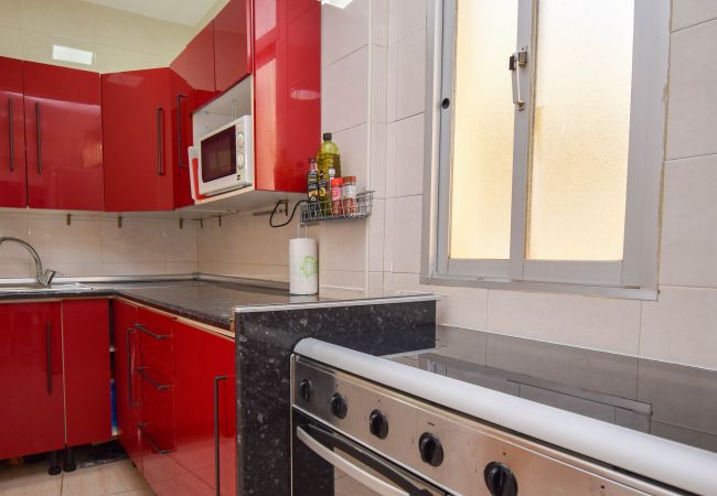 Lägenhet i Fuengirola - Ref 318 Lägenhet med 2 sovrum vid havet i centrala Fuengirola intill hamnen Lägenhet i Fuengirola - Ref 318 Lägenhet med 2 sovrum vid havet i centrala Fuengirola intill hamnen