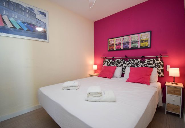 Lägenhet i Fuengirola - Ref: 322 Modern 3-sovrumslägenhet vid havet med fantastisk utsikt Lägenhet i Fuengirola - Ref: 322 Modern 3-sovrumslägenhet vid havet med fantastisk utsikt