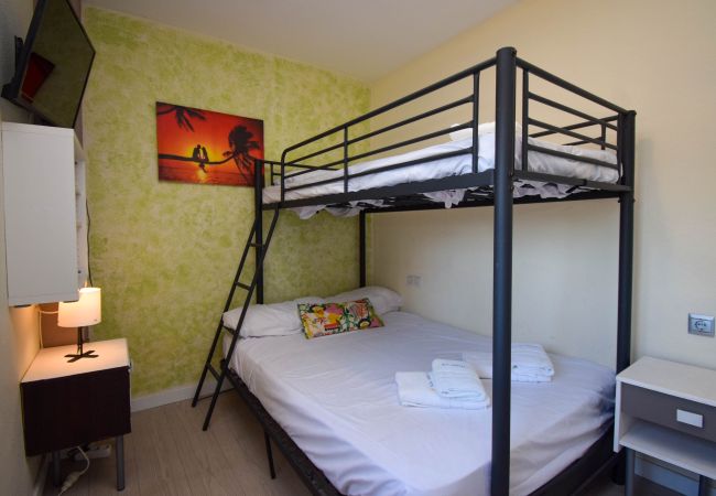 Lägenhet i Fuengirola - Ref: 322 Modern 3-sovrumslägenhet vid havet med fantastisk utsikt Lägenhet i Fuengirola - Ref: 322 Modern 3-sovrumslägenhet vid havet med fantastisk utsikt