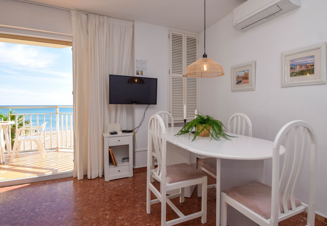 Lägenhet i Fuengirola - Ref: 320 Lägenhet vid stranden i Torreblanca med fantastisk havsutsikt