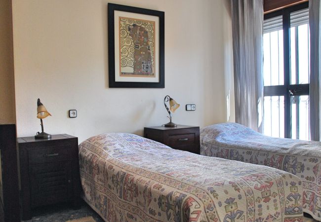 Villa i Fuengirola - Ref: 325 Villa Elena - Large villa with private Pool Villa i Fuengirola - Ref: 325 Villa Elena - Large villa with private Pool