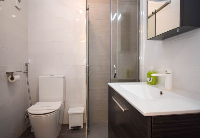 Lägenhet i Fuengirola - Ref: 253 - Lägenhet med två sovrum och pool nära strand och tågstation Lägenhet i Fuengirola - Ref: 253 - Lägenhet med två sovrum och pool nära strand och tågstation