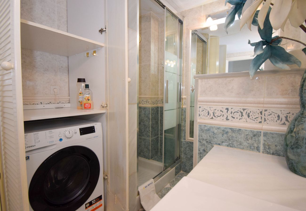 Studio i Fuengirola - Ref: 201. Rymlig studio vid stranden i Fuengirola